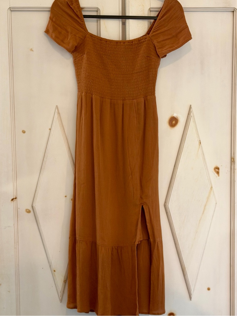 Abercrombie & Fitch Off-Shoulder Maxi Dress in Burnt Orange - Picture 2 of 12